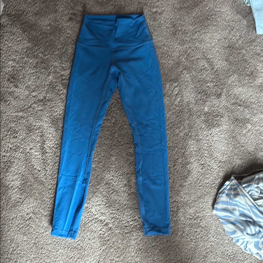 Lululemon Athletica Blue Leggings for Performance